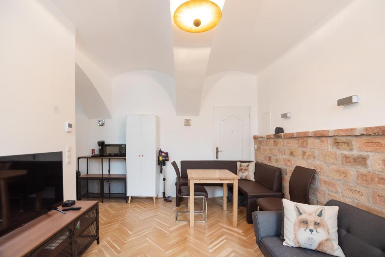 Ferienwohnung Der Fuchsbau - Neu, kuschelig und zentral im Grünen Wien Exterior foto