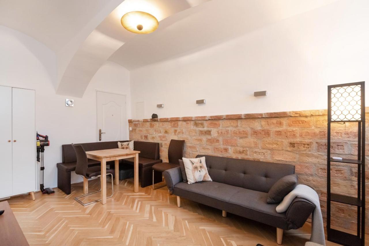 Ferienwohnung Der Fuchsbau - Neu, kuschelig und zentral im Grünen Wien Exterior foto